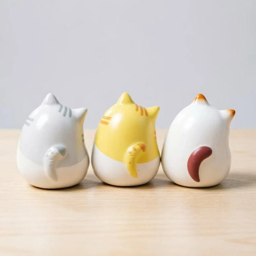 HOT Adorable Slow-Rising Cat Squishy – Soft PU Stress Relief Toy for Desk Decor & Calming Fidget Fun.
